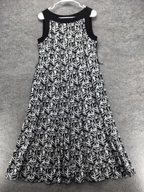 Perceptions New York Dress Womens L Black Floral Fit & Flare Long Round Neck